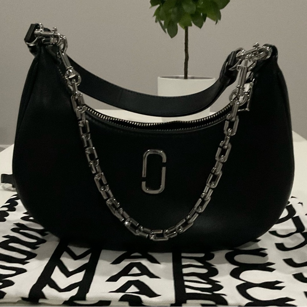 Marc Jacobs Black Curve Bag with Silver Chain